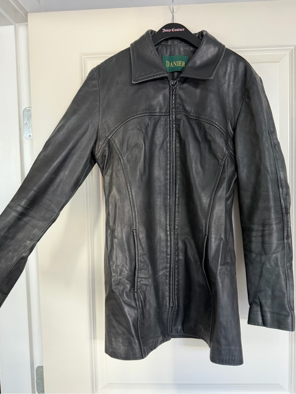 Danier Women’s Black Leather Zip-Front Jacket